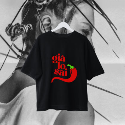 T-Shirt Nera "Già Lo Sai”